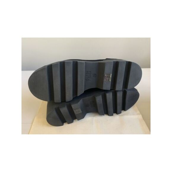 EILEEN FISHER Womens Black Chelsea Boot 1" Platform Leather Booties 8.5 M - Picture 4 of 4